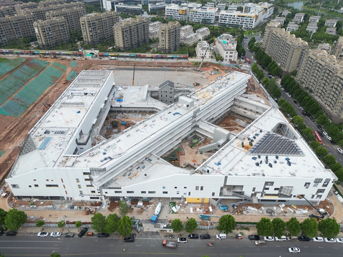 南京市第一中学江北新区分校胡桥路校区